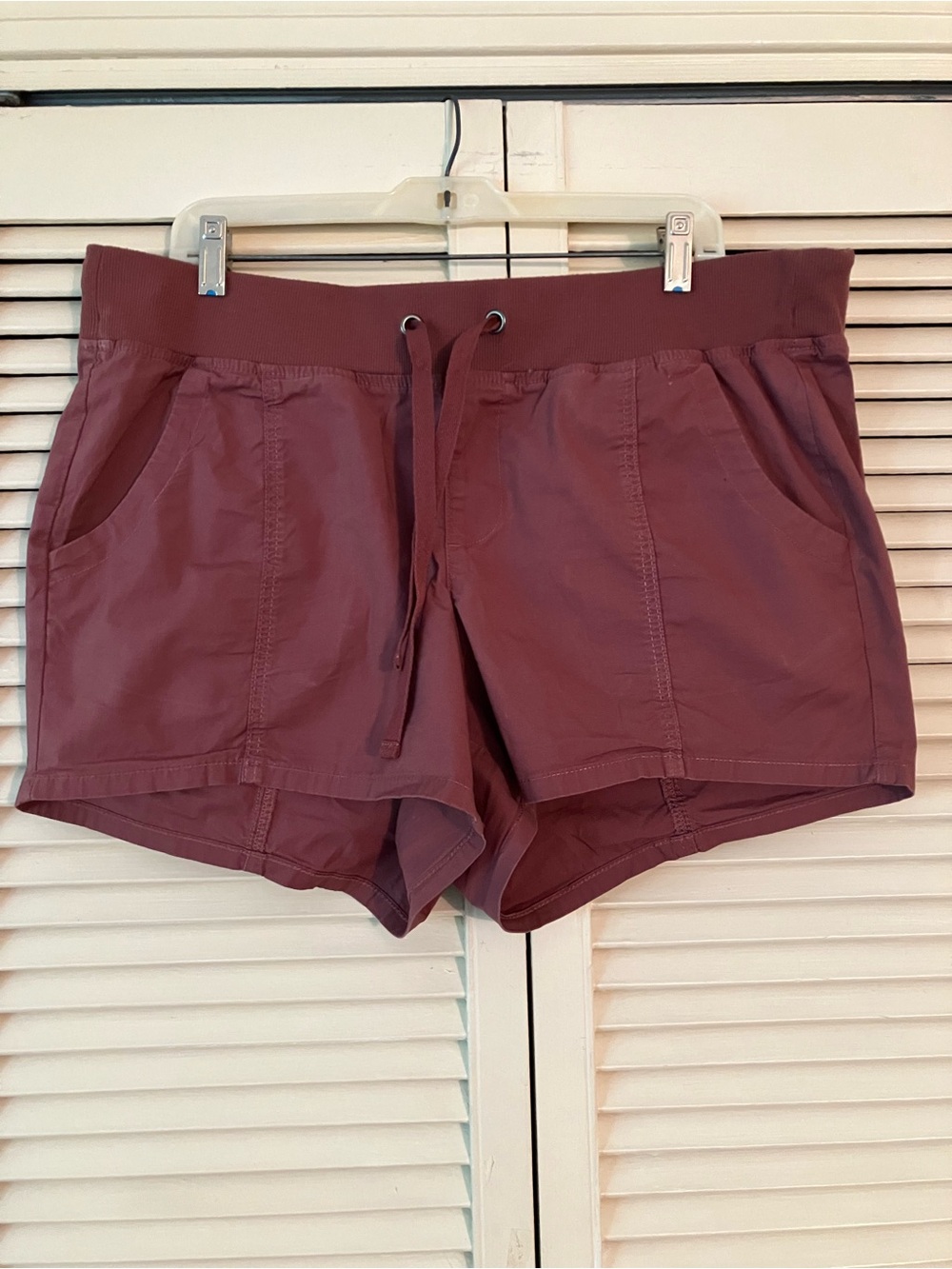 Torrid Feel the Fit Size 1 (14-16) Rust Brown Cotton Stretch Pull-on Shorts
